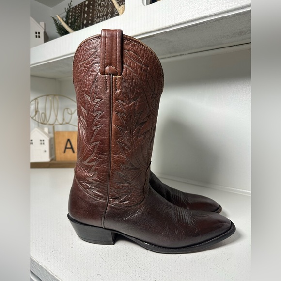 Nocona Boots Women’s 10B Brown Leather Cowboy Boots Classic Western Made in US - Picture 5 of 9
